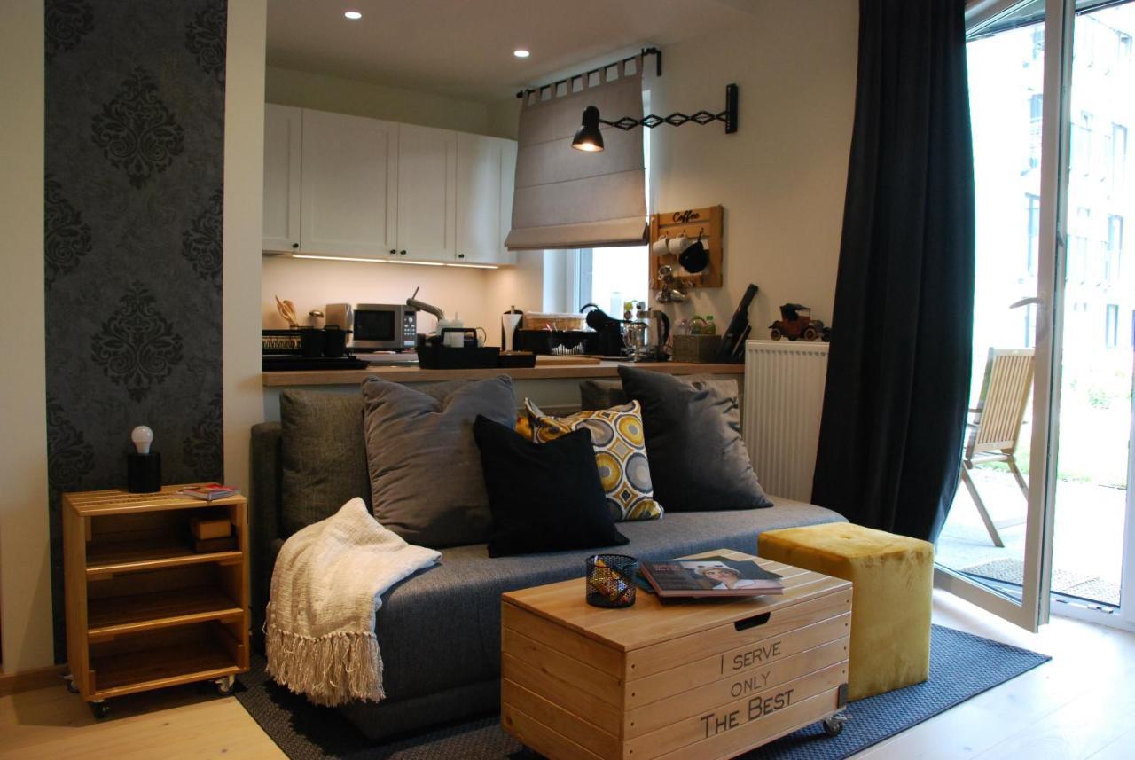 Relax&Comfort New Waw 50 Sqm With Terrace, Garden, Free Parking And Ac Warsaw Ngoại thất bức ảnh