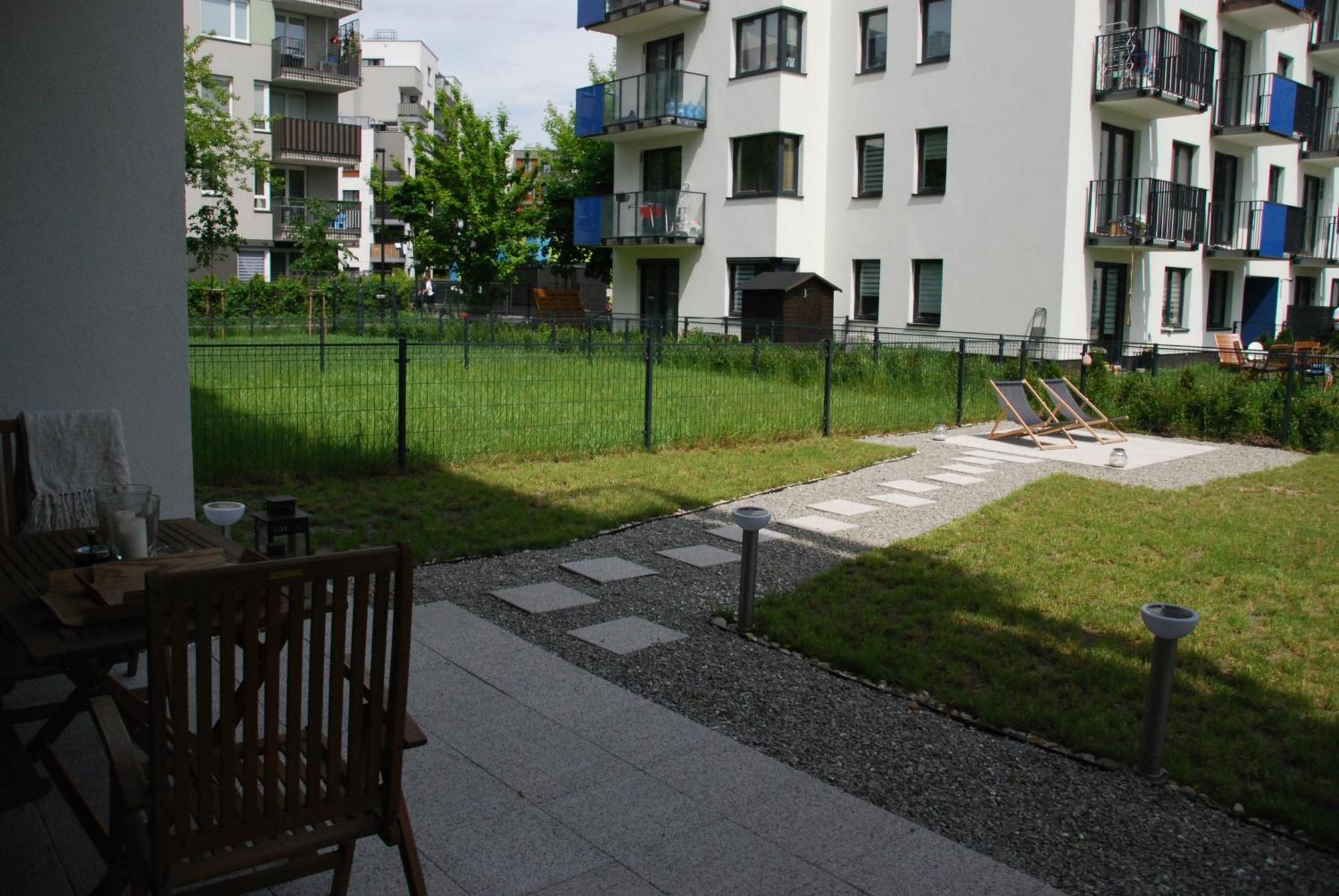 Relax&Comfort New Waw 50 Sqm With Terrace, Garden, Free Parking And Ac Warsaw Ngoại thất bức ảnh