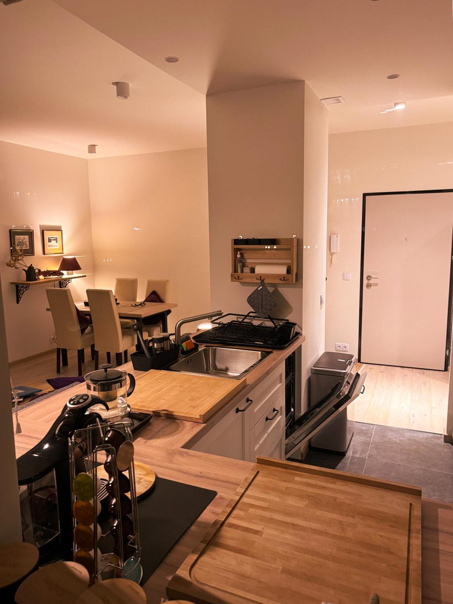Relax&Comfort New Waw 50 Sqm With Terrace, Garden, Free Parking And Ac Warsaw Ngoại thất bức ảnh