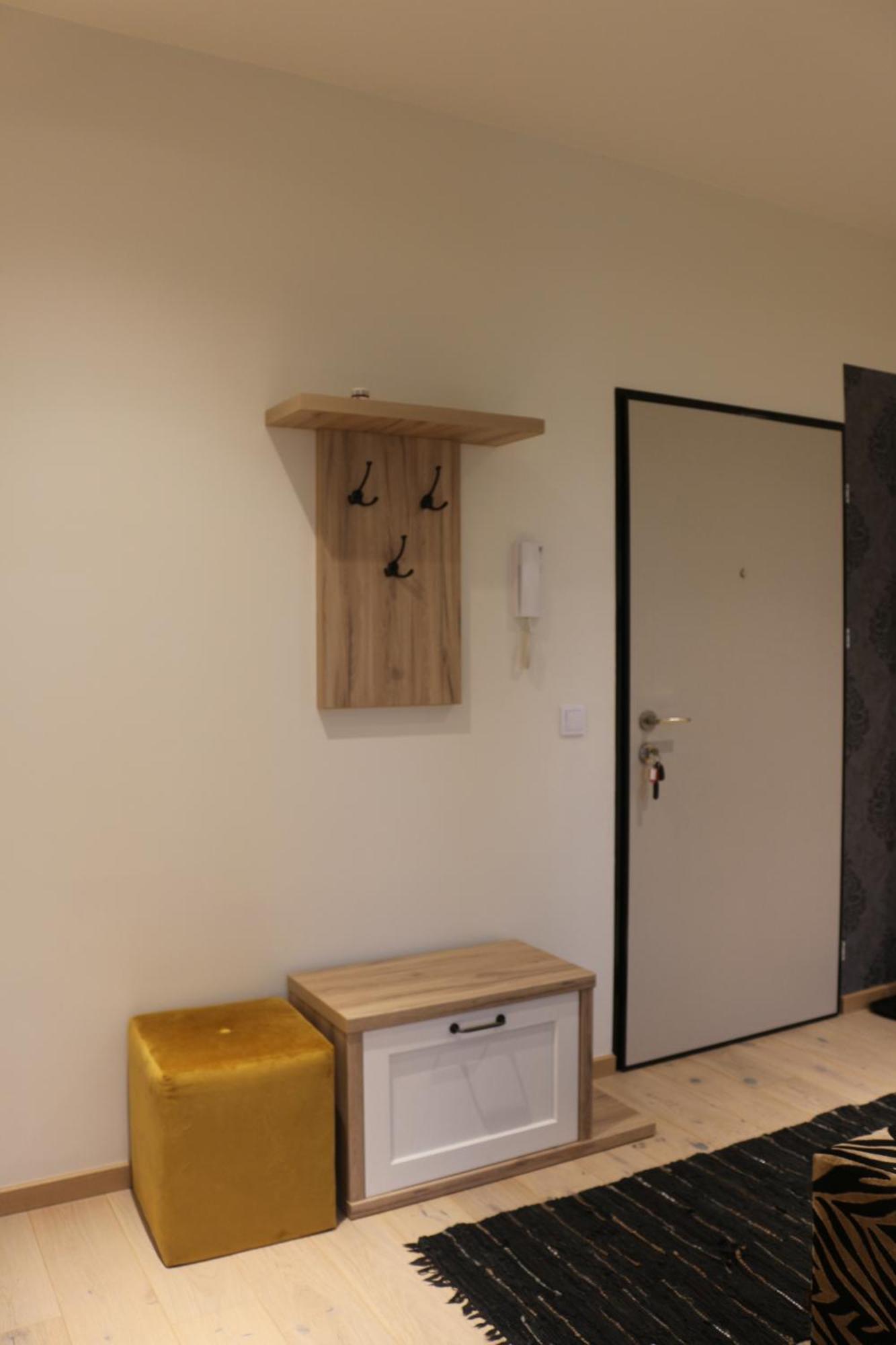 Relax&Comfort New Waw 50 Sqm With Terrace, Garden, Free Parking And Ac Warsaw Ngoại thất bức ảnh