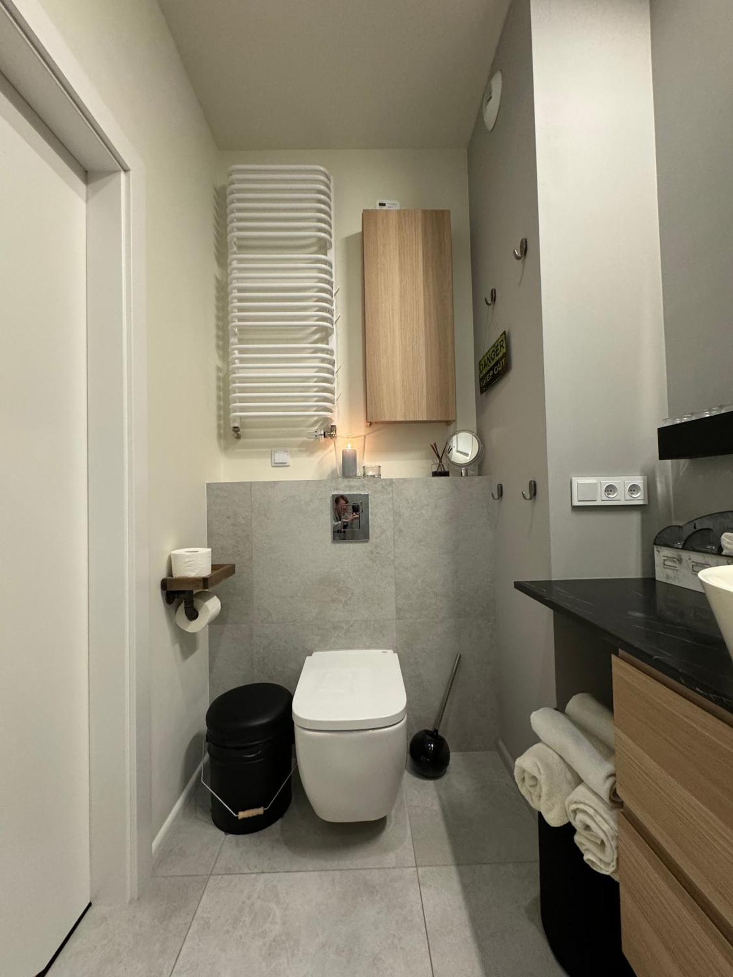 Relax&Comfort New Waw 50 Sqm With Terrace, Garden, Free Parking And Ac Warsaw Ngoại thất bức ảnh